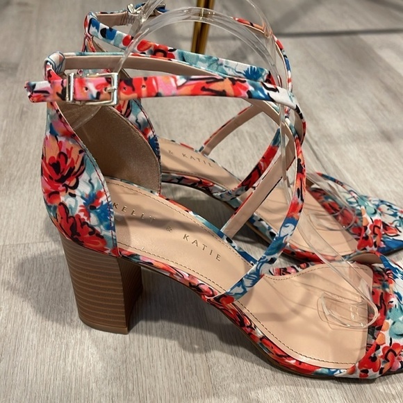 Kelly & Katie Daton Colourful Floral Fabric Strappy Sandals Block Heel 9.5 - Picture 7 of 10